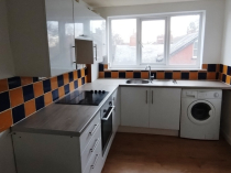 1/2 bedroom large flat Town Field Villas